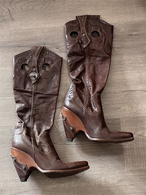 cowboy boots dior